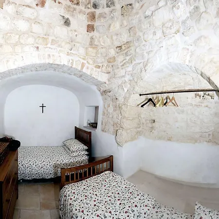 Trullo Mimosa Tatil Evi *